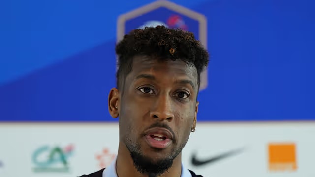 Kingsley Coman befinner sig i Sverige.