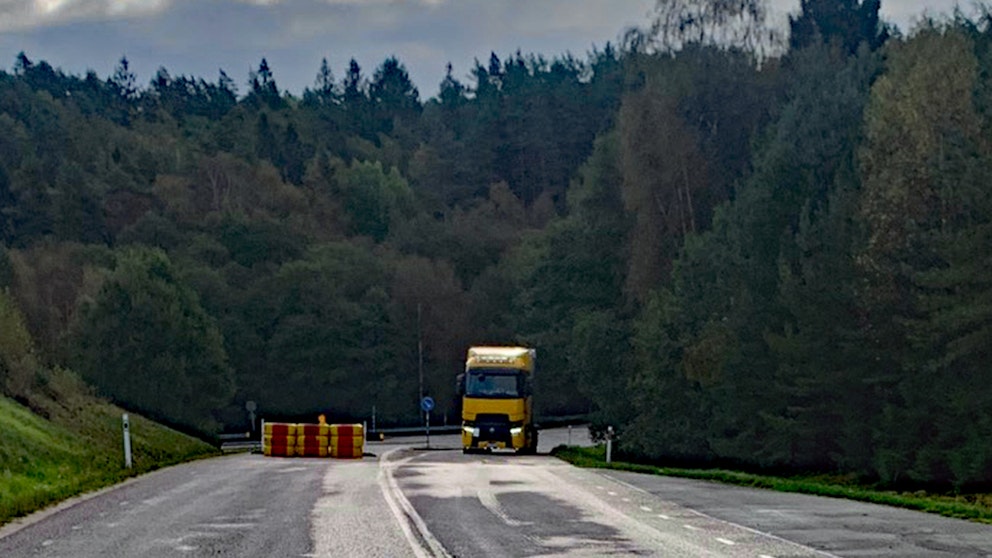 Lerskredet På E6 Vid Stenungsund | SVT Nyheter